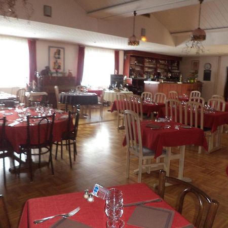 Au Logis Des Ours Belfort Nord Offemont Luaran gambar