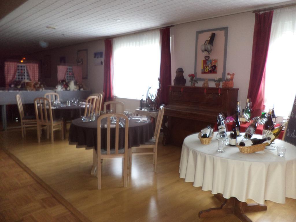 Au Logis Des Ours Belfort Nord Offemont Luaran gambar