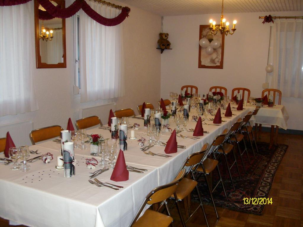 Au Logis Des Ours Belfort Nord Offemont Luaran gambar