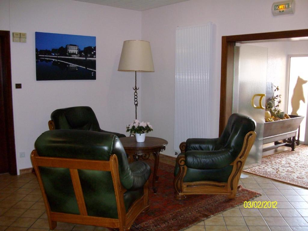 Au Logis Des Ours Belfort Nord Offemont Luaran gambar